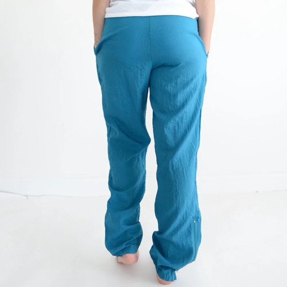 Vintage Reebok Sport  Teal Nylon Jogging Pants Med - Picture 4 of 12
